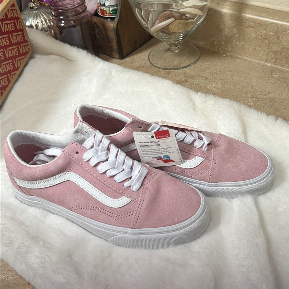 Woman’s Shoes - Pink